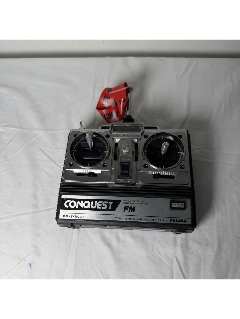 Vintage Futaba Conquest FP-T4NBF 4-Channel FM RC Transmitter 72MHz Aircraft Radi
